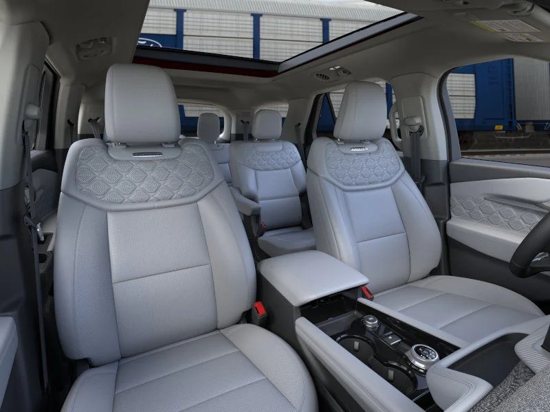 New 2026 Rapid Red Metallic Tinted Clearcoat Ford Platinum™ image 10
