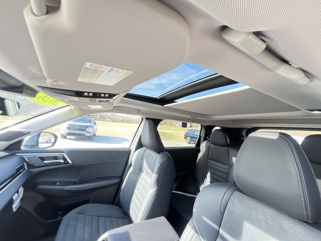 2026 Mitsubishi Outlander SE - Photo 22