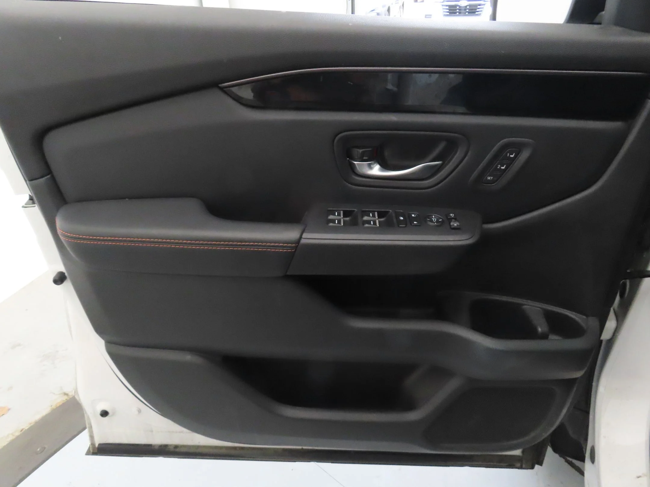 Used 2023 White Honda TrailSport image 10