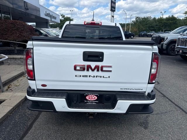 Used 2021 White GMC Denali image 7