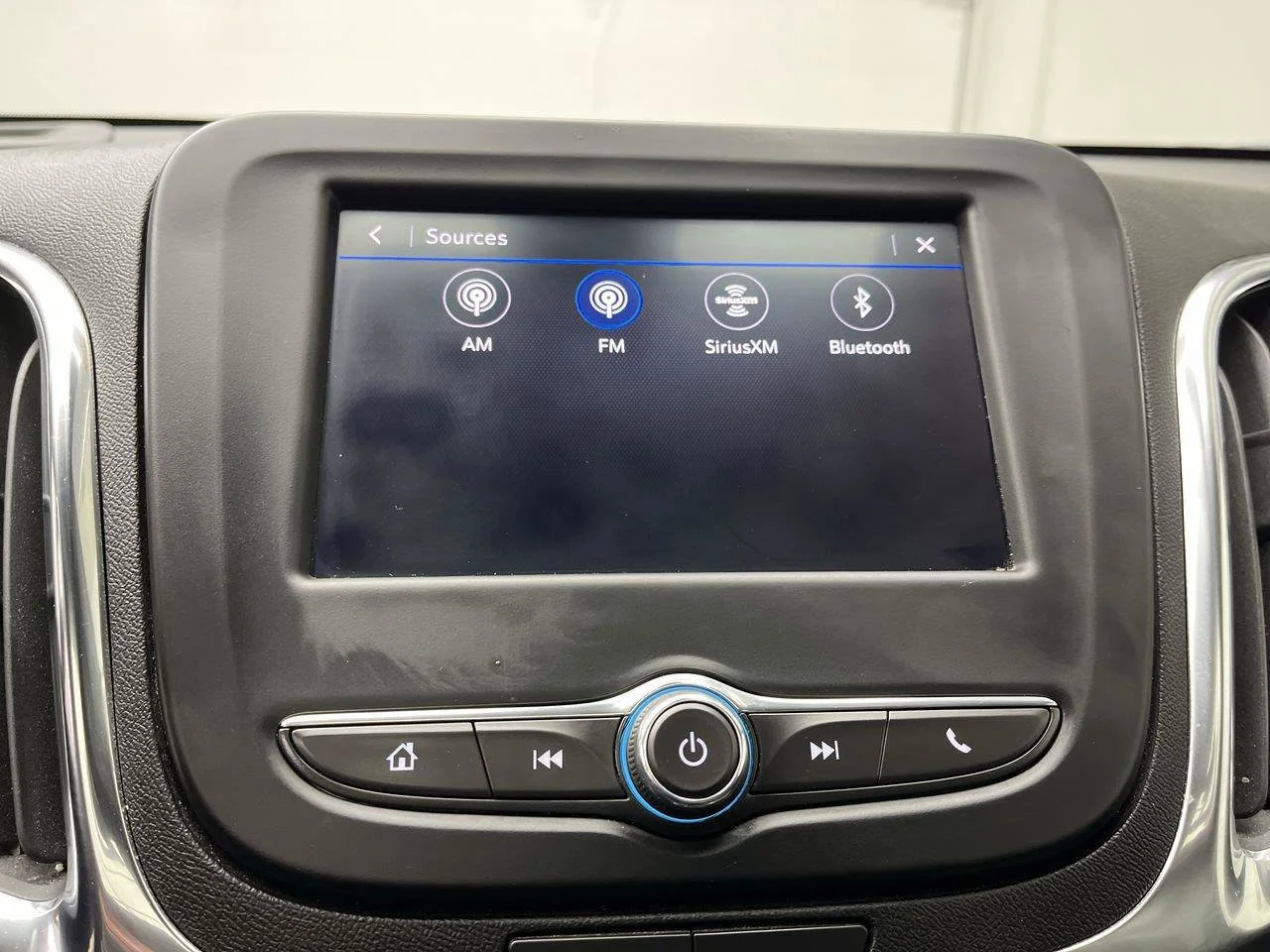 2024 Chevrolet Equinox LT - Photo 18