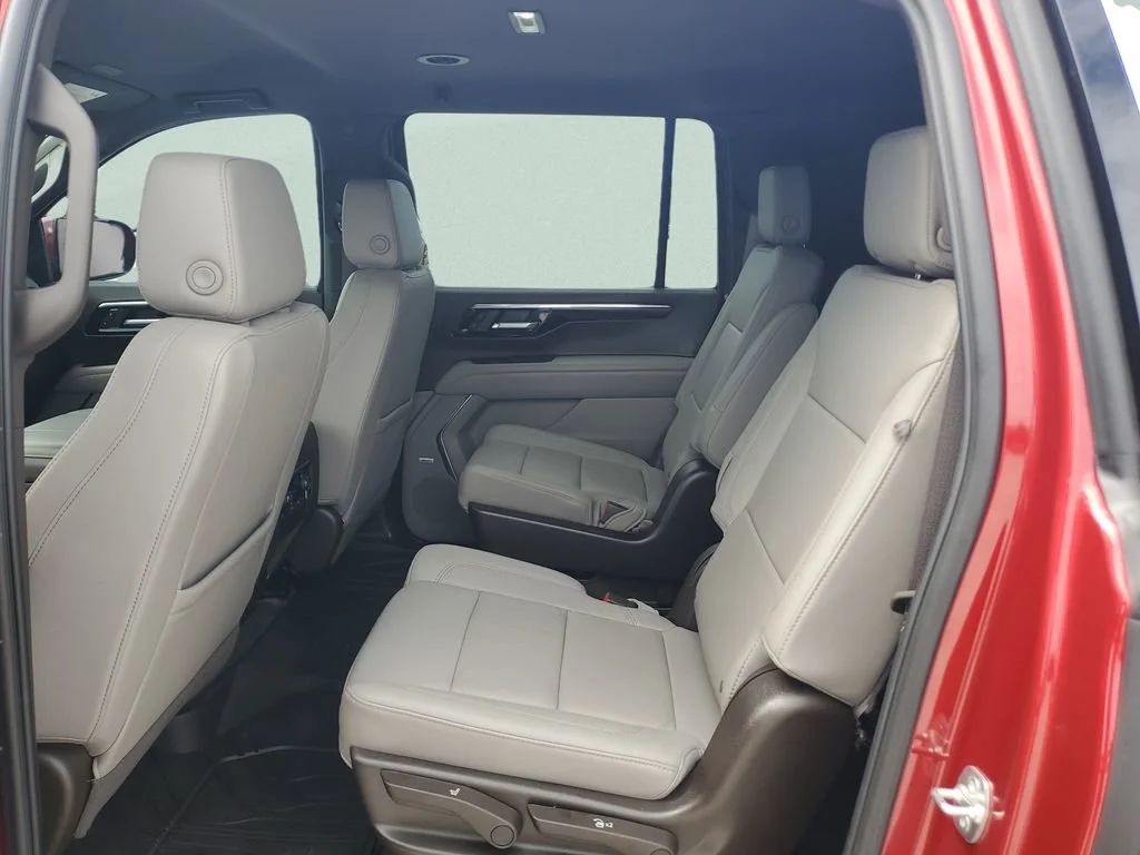 Used 2025 Radiant Red Tintcoat Chevrolet LT image 10