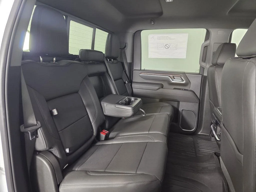 New 2025 Summit White GMC SLT image 22