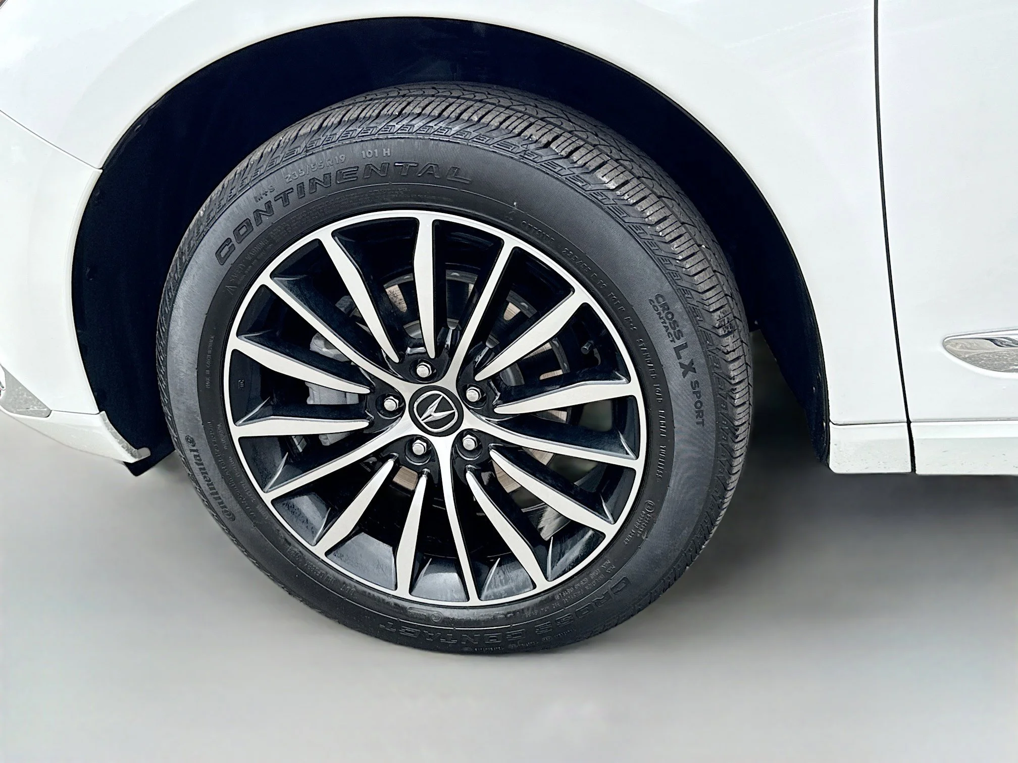 Used 2025 Platinum White Pearl Acura w/Advance Package image 43