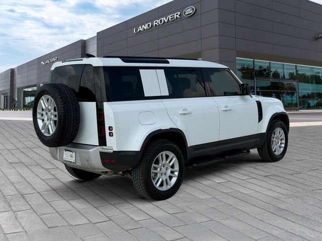 Certified Used 2025 Fuji White Land Rover S image 5