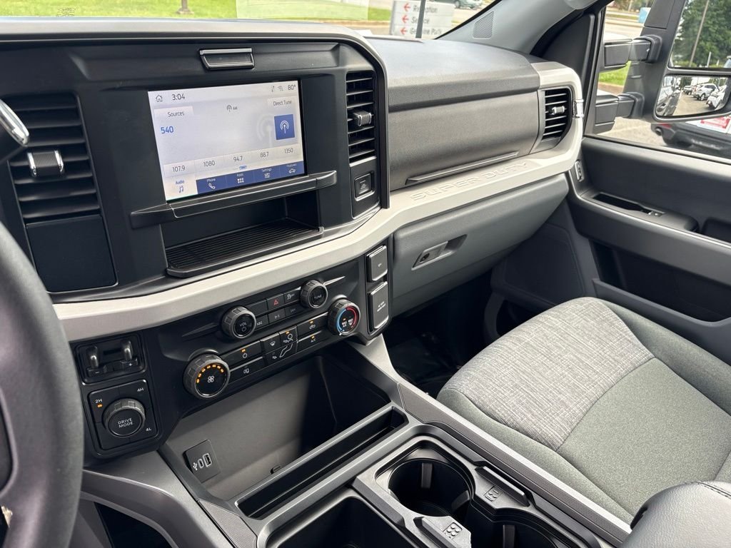 Used 2026 Gray Ford XLT image 45