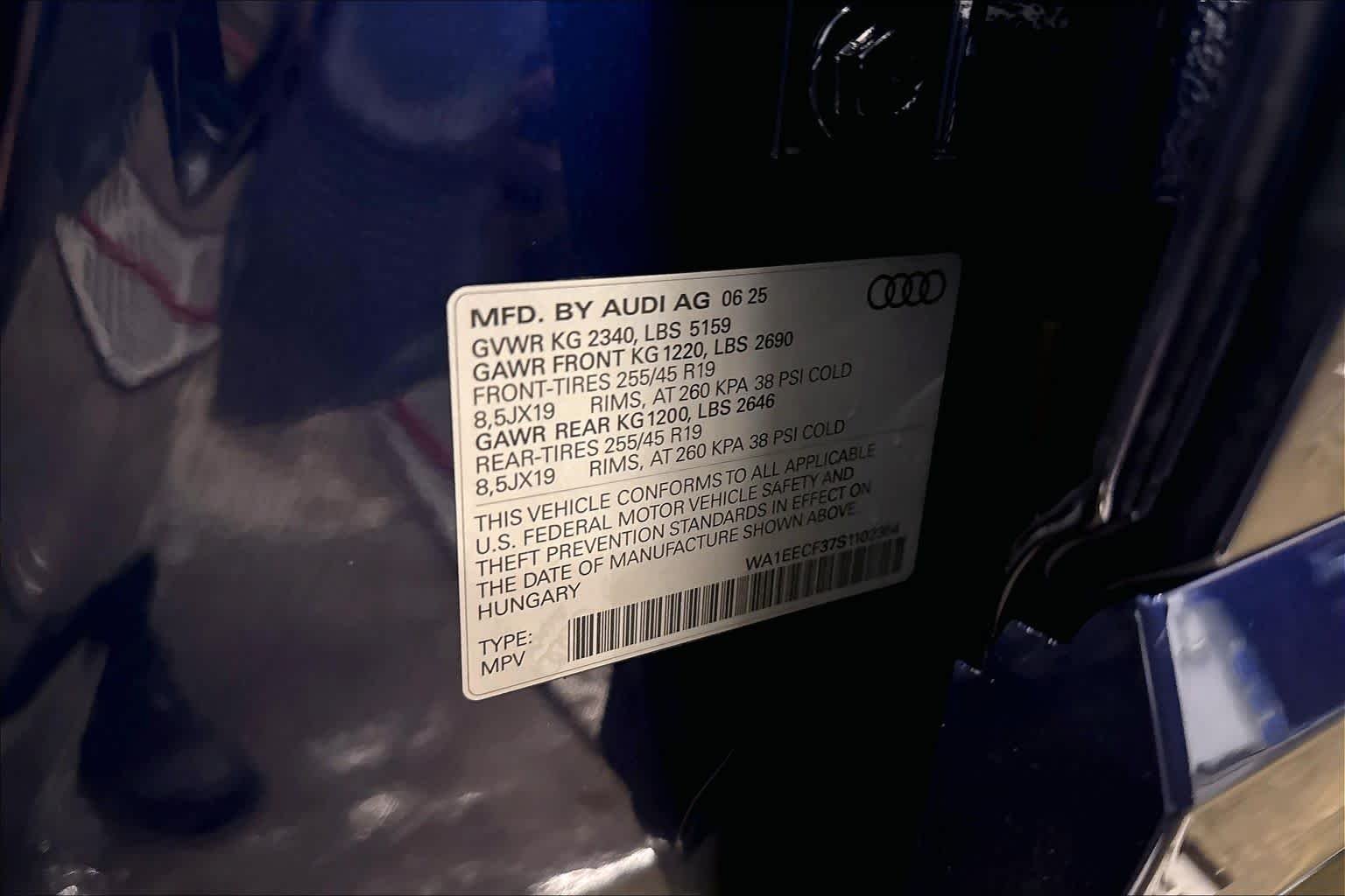 Used 2025 Navarra Blue Metallic Audi S line Premium Plus image 34