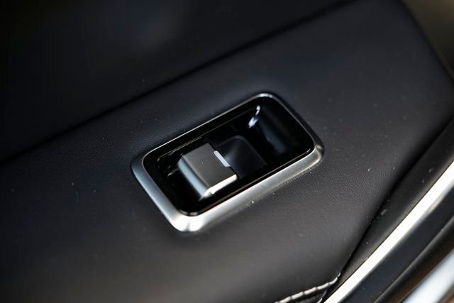 2026 Jaguar F-Pace R-Dynamic S - Photo 26