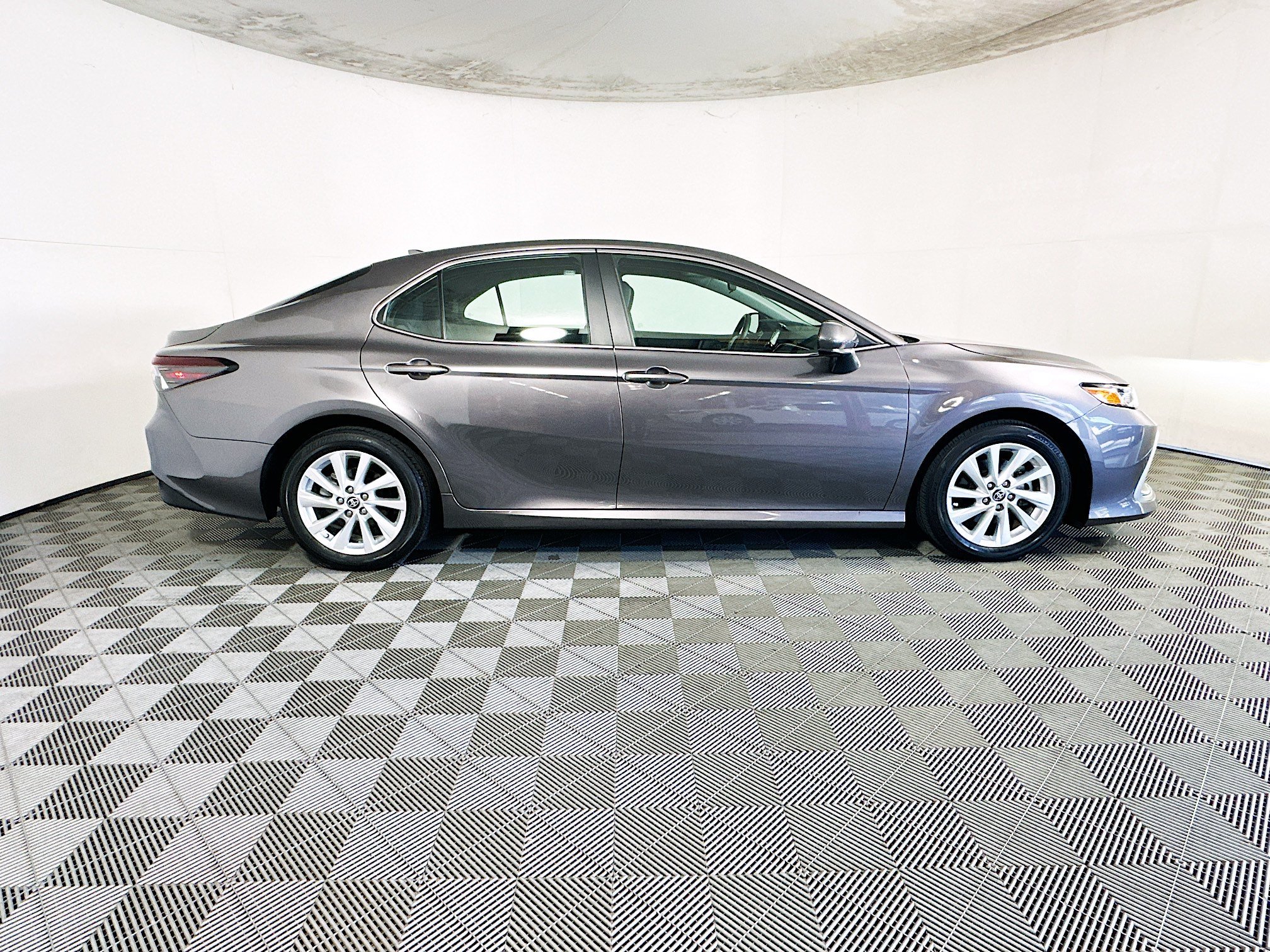 Used 2023 Predawn Gray Mica Toyota LE image 2