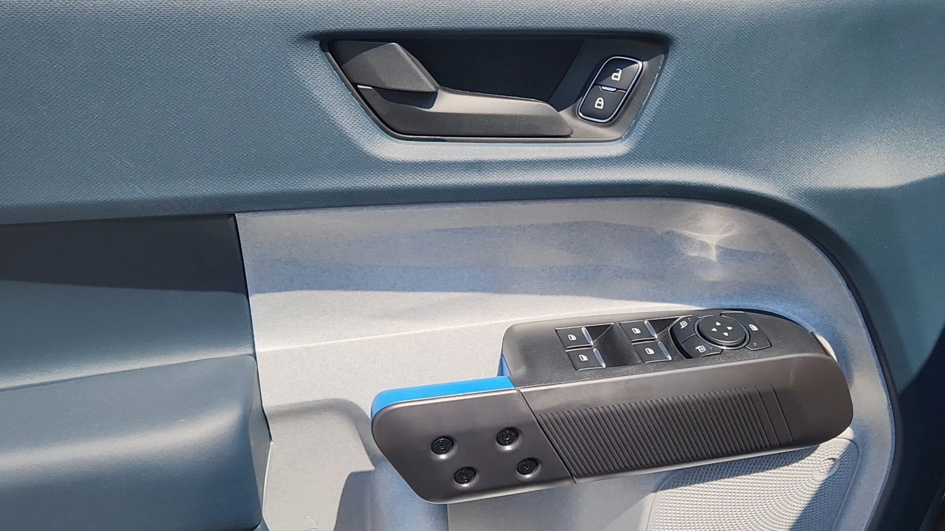New 2026 Azure Gray Metallic Tri-Coat Ford XLT image 27