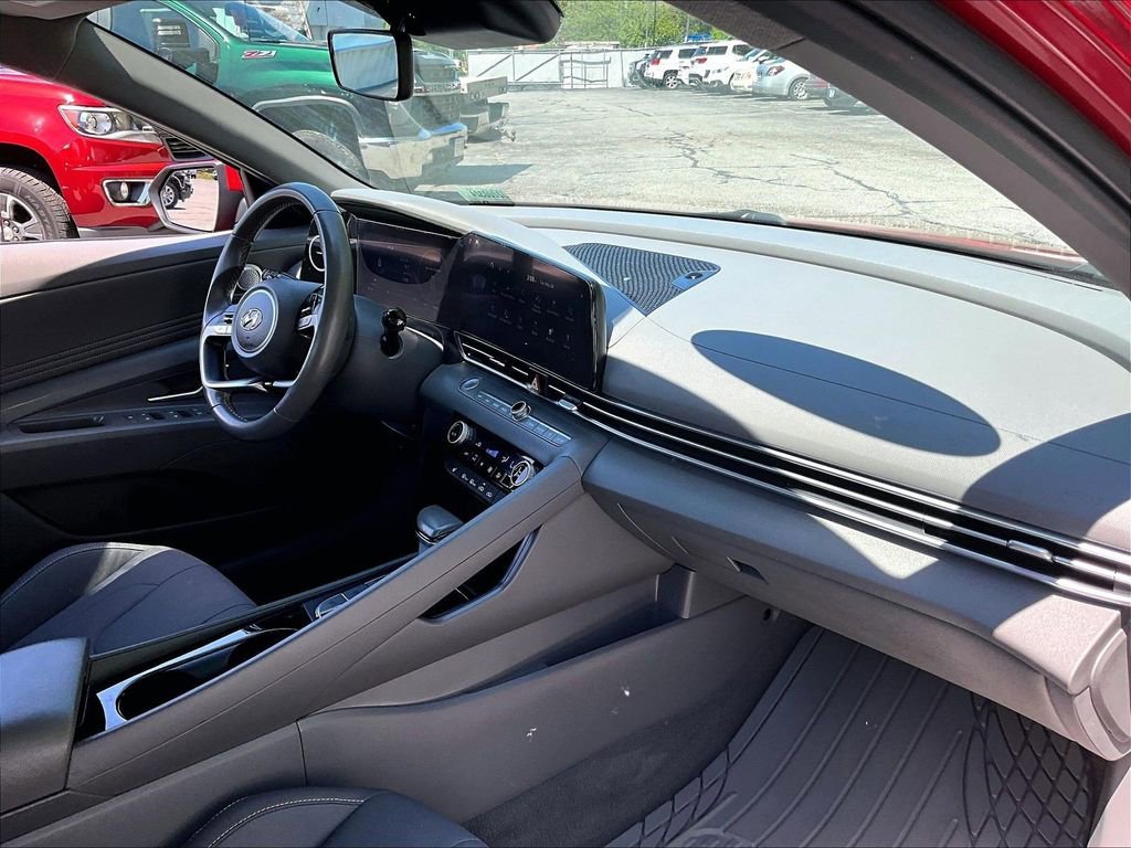 Used 2023 Red Hyundai SEL image 21