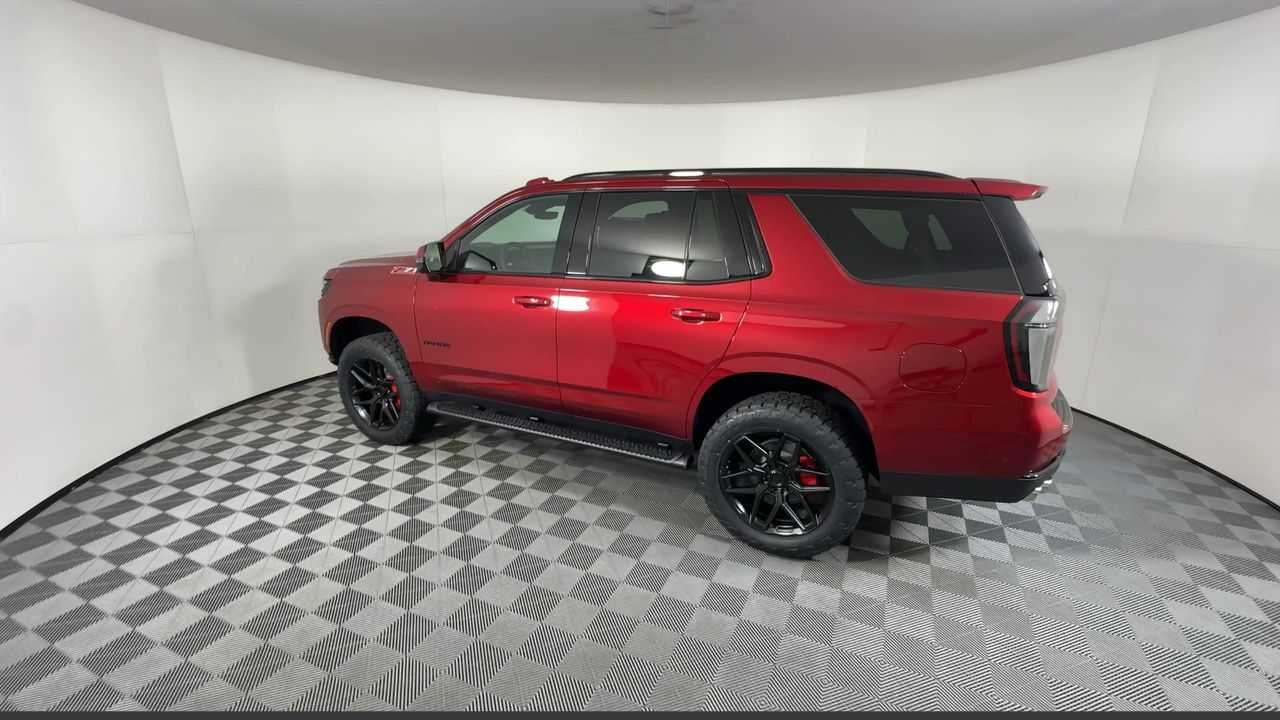 2026 Chevrolet Tahoe Z71 - Photo 12