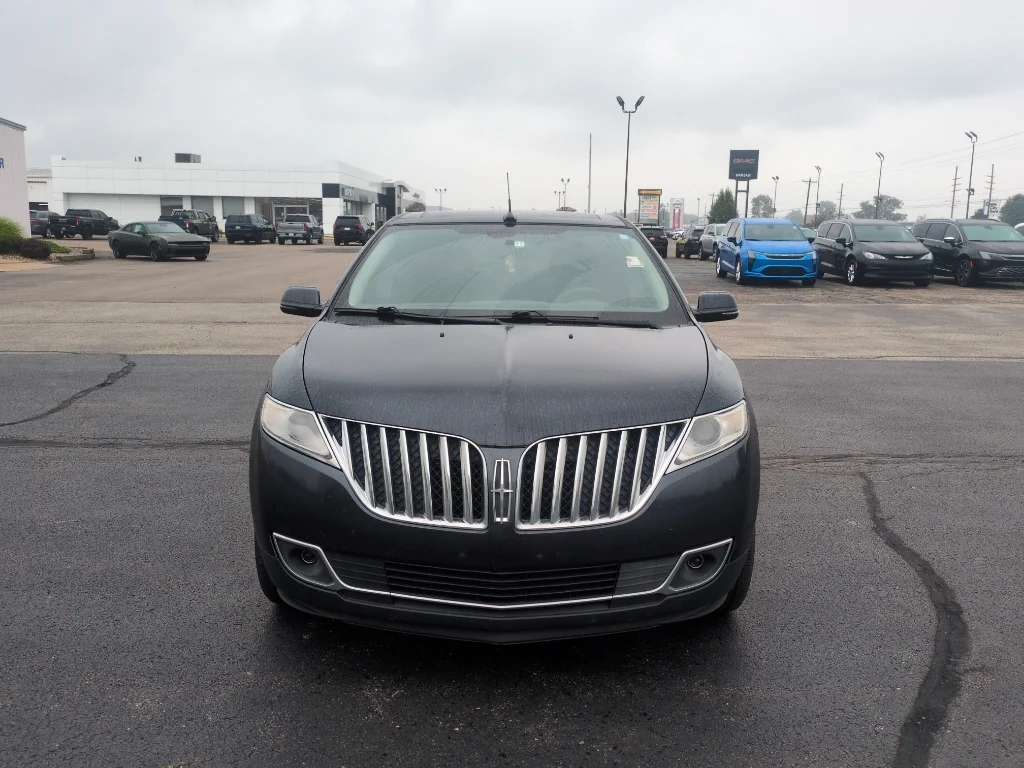 Used 2013 Lincoln MKX Base with VIN 2LMDJ8JK4DBL45047 for sale in Warsaw, IN