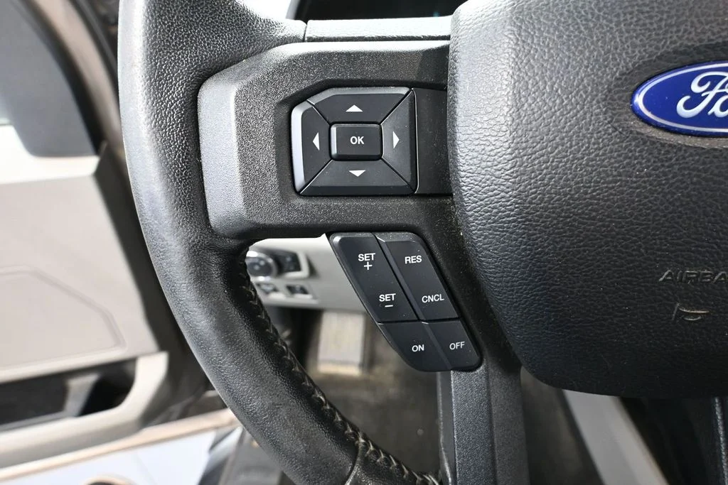 Used 2020 Gray Ford XLT image 21