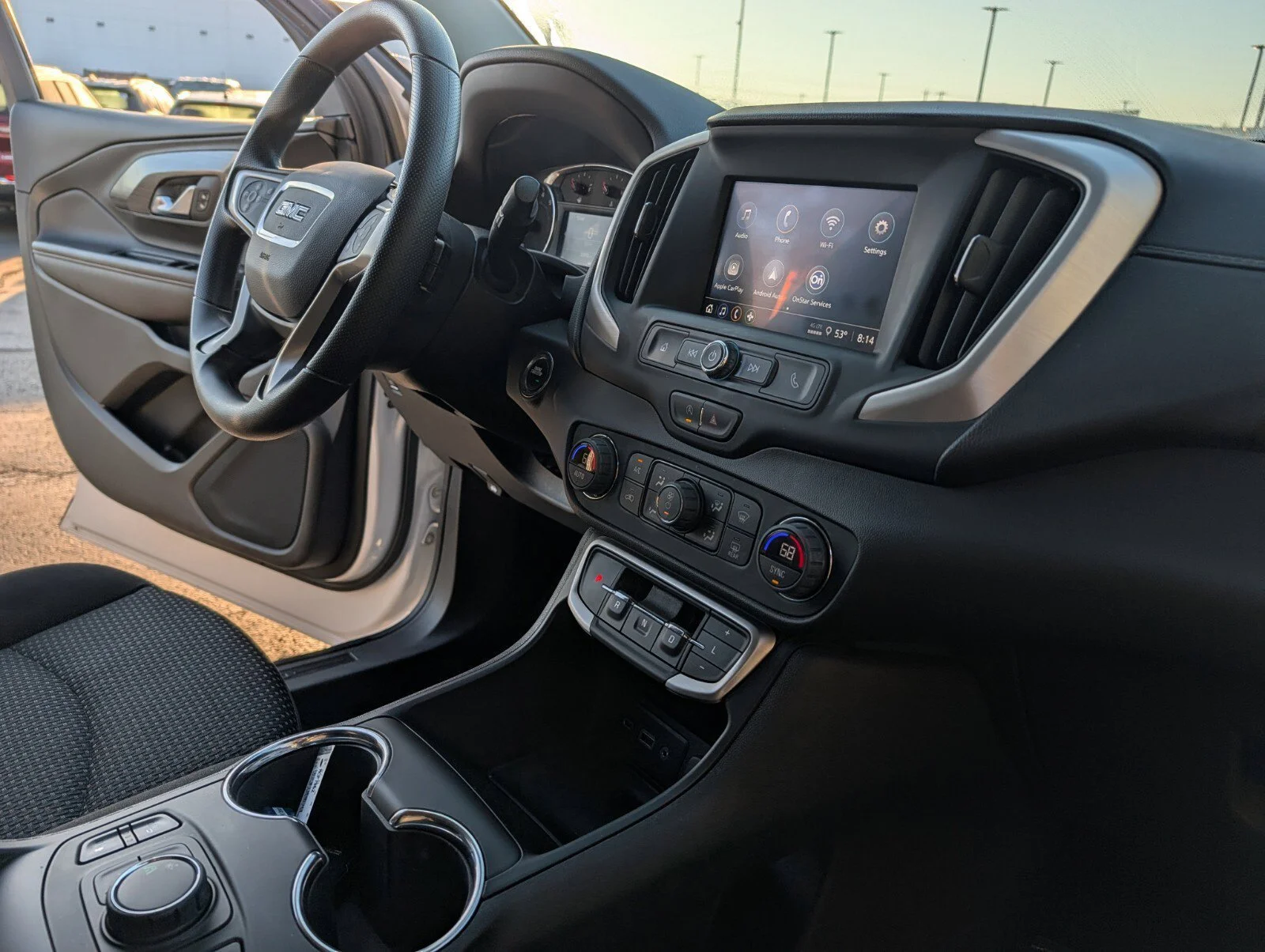 Used 2023 SUMMIT WHITE GMC SLE image 23