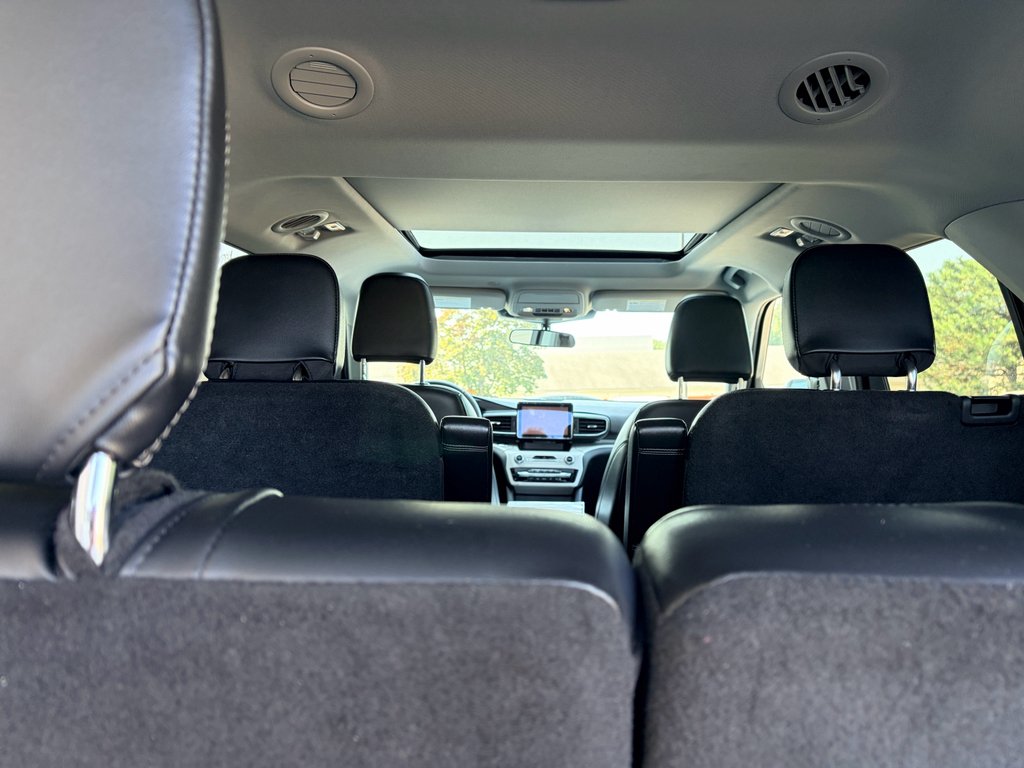 Used 2023 White Ford XLT image 25