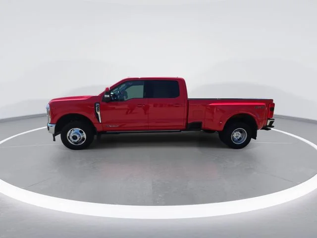 Used 2023 Red Ford Lariat image 5