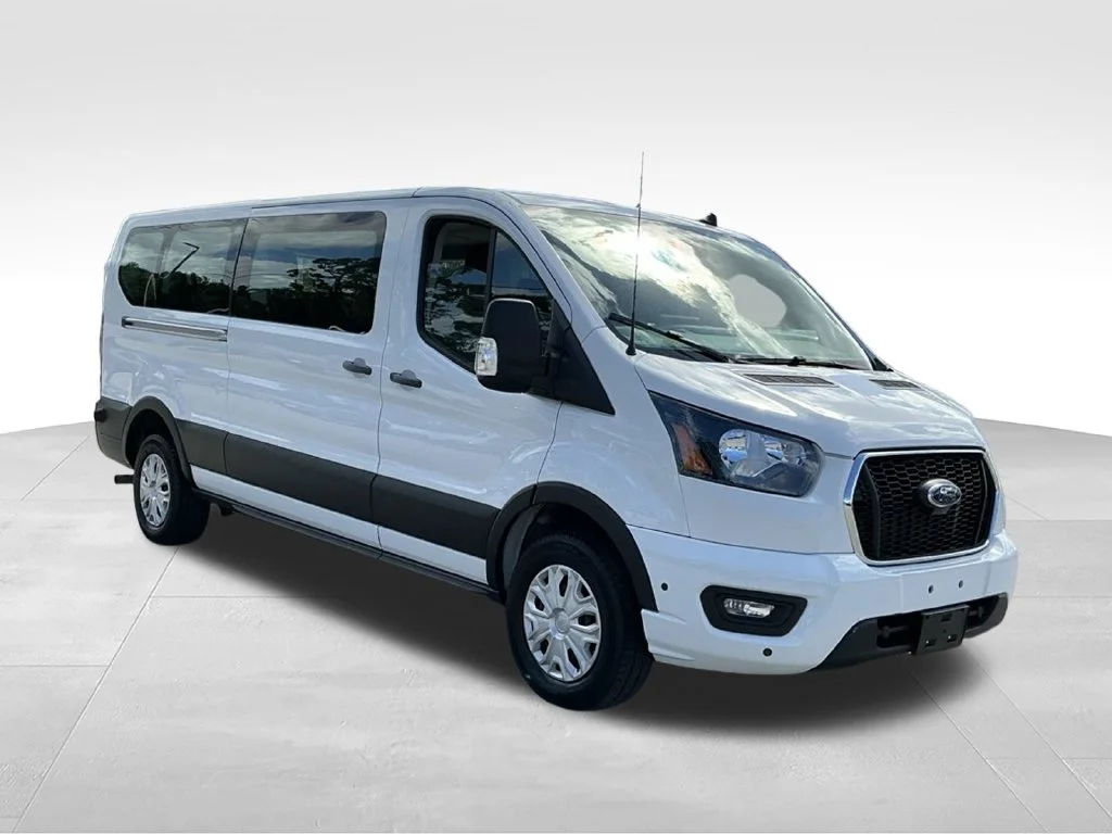 Used 2024 White Ford XLT image 10