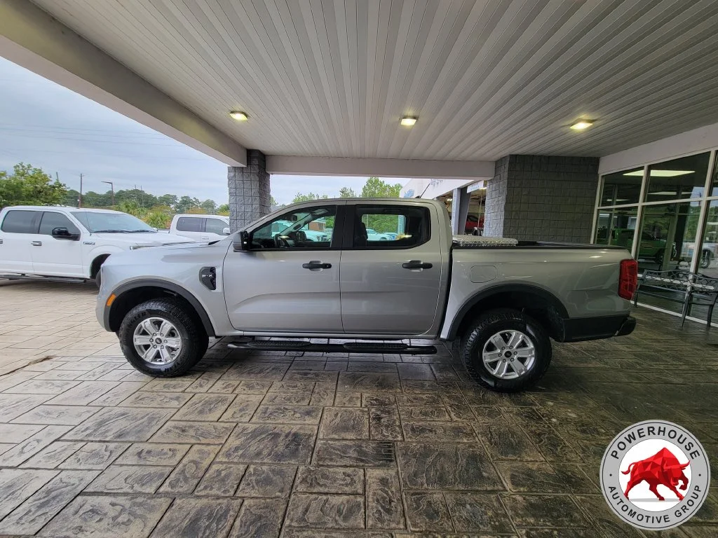 Used 2024 Silver Ford XL image 2