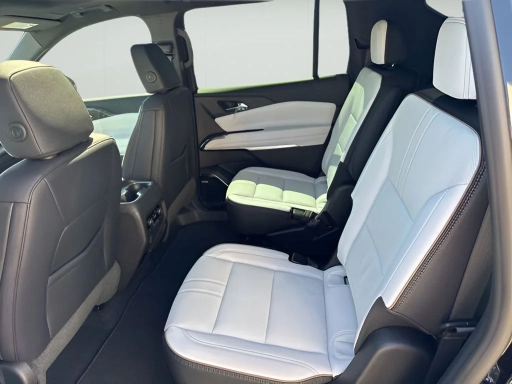 2026 Chevrolet Traverse High Country - Photo 18
