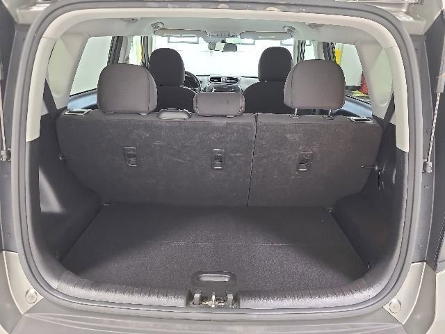Used 2015 Titanium Gray Kia  image 23