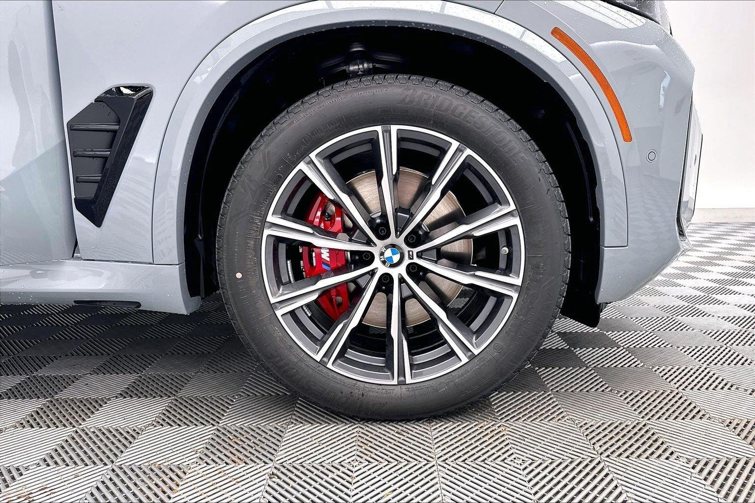 New 2026 Brooklyn Grey Metallic BMW xDrive40i image 37