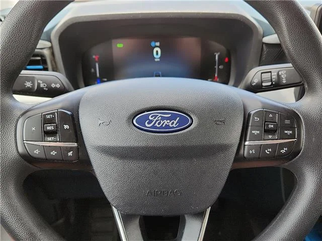 Used 2025 Gray Ford XLT Front-Wheel Drive SuperCrew 4.5 ft. box 121.1 image 19