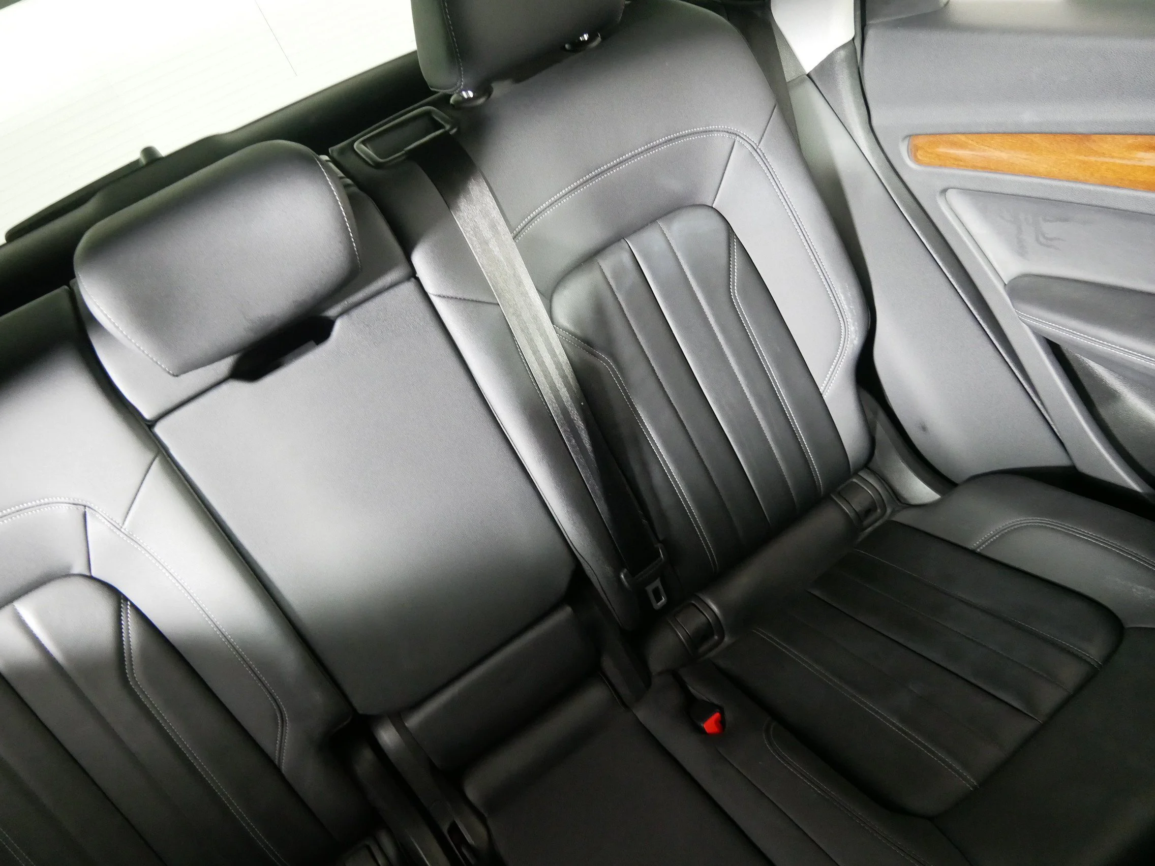 Used 2023 Florett Silver Metallic Audi S line Premium Plus image 14