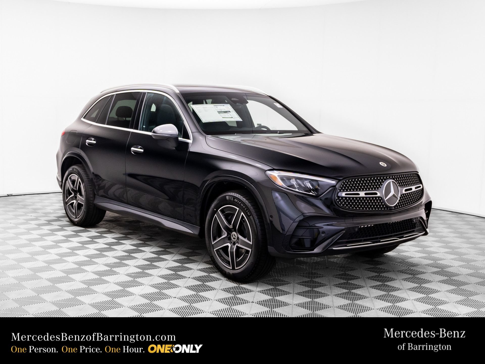 New 2026 Black Mercedes-Benz GLC 300 image 8