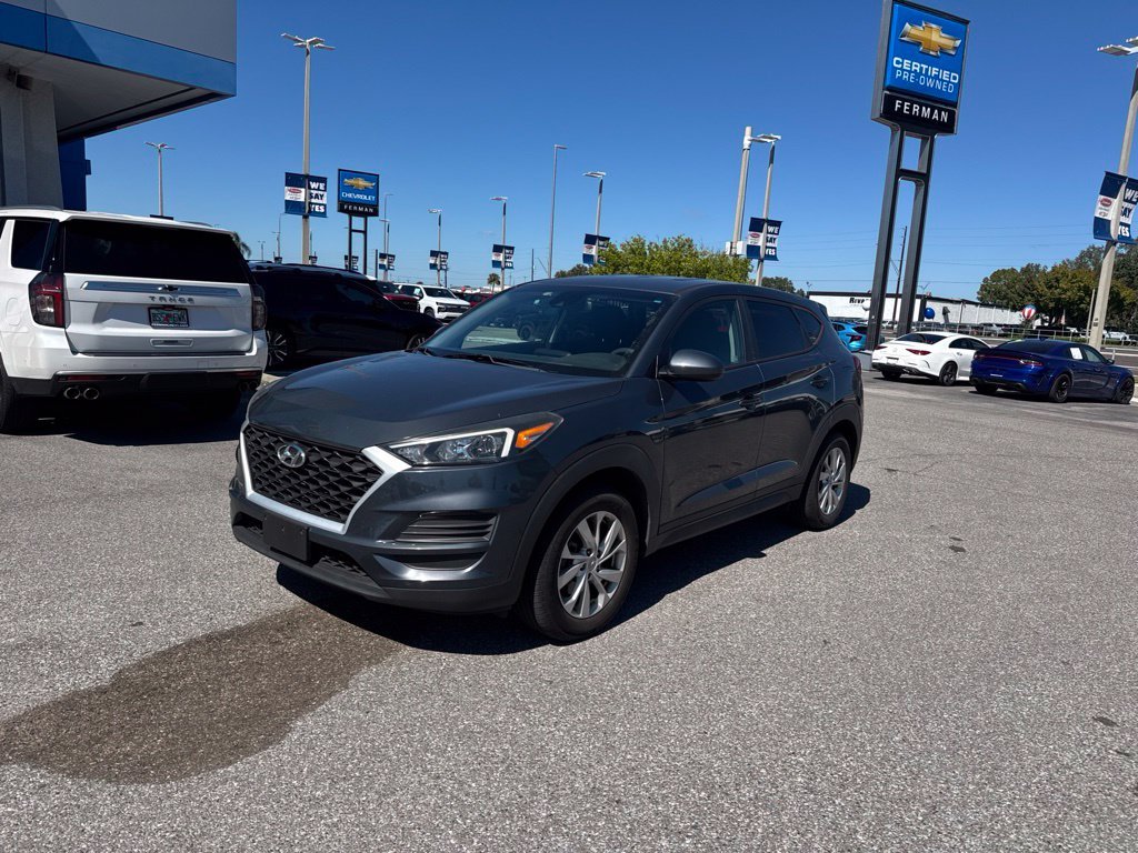 Used 2019 Blue Hyundai SE image 1