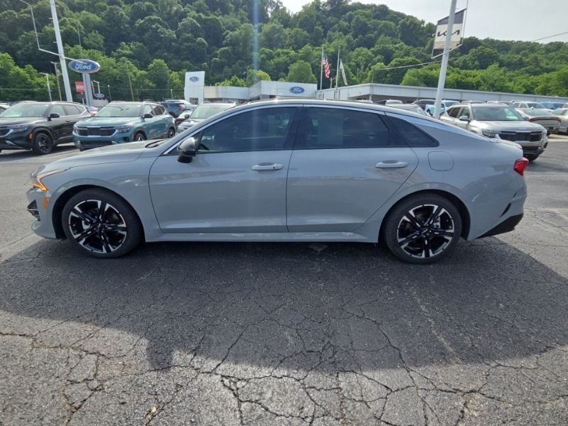 Used 2024 Gray Kia GT-Line image 4