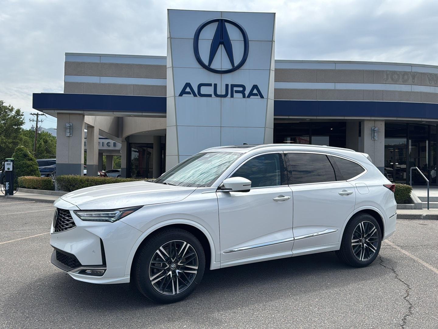 New 2026 Platinum White Pearl Acura SH-AWD w/Advance image 1
