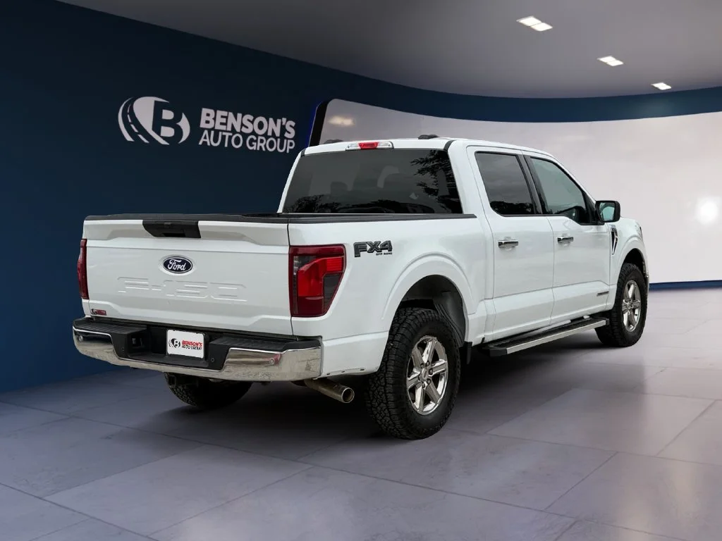 Used 2025 White Ford XLT image 5