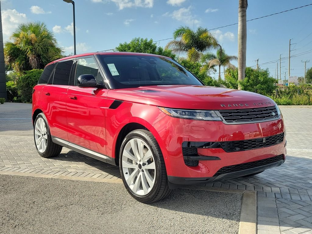 New 2027 Firenze Red Land Rover SE image 7