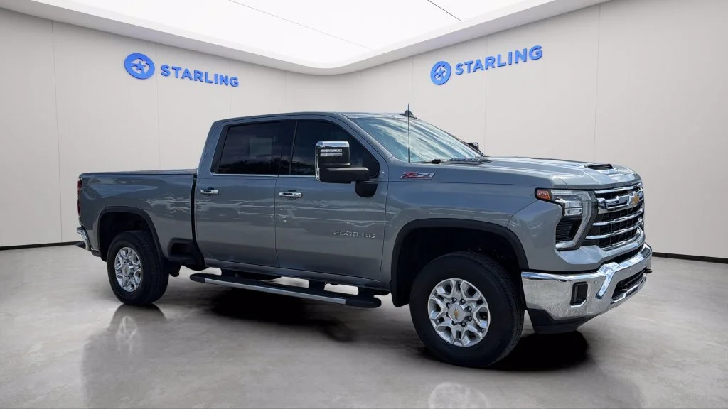 2024 Chevrolet Silverado 2500HD LTZ - Photo 13