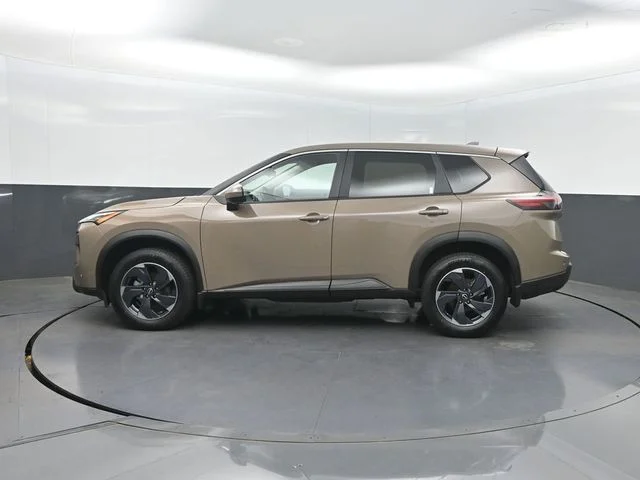 Used 2024 Beige/tan Nissan SV image 3