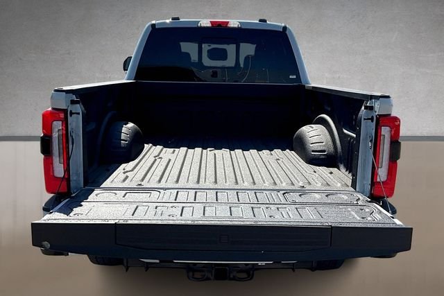 New 2026 Avalanche Ford Platinum image 4