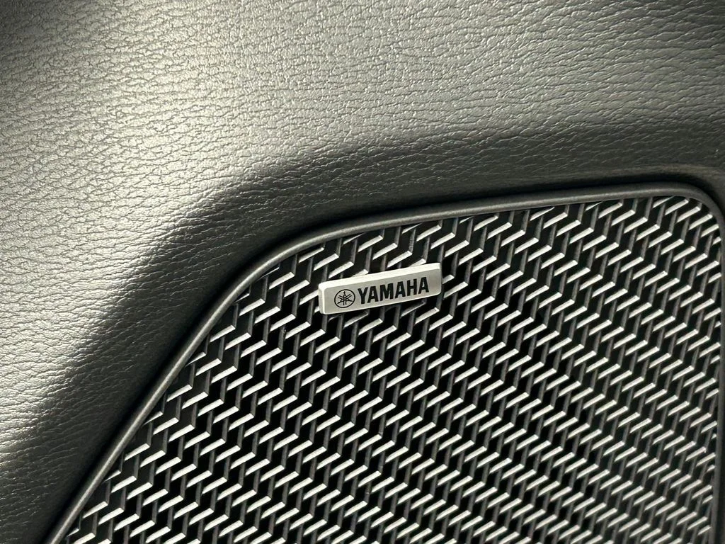 New 2026 Gray Mitsubishi SEL image 13