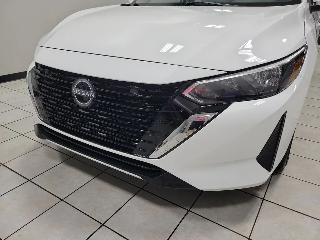 Used 2025 White Nissan SV image 24