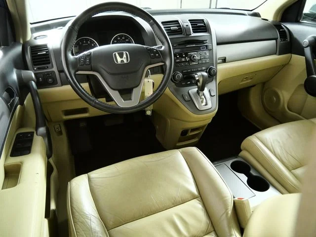 Used 2011  Honda EX-L image 4