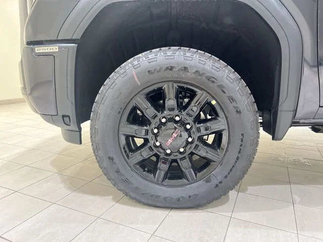 2025 GMC Sierra 2500HD AT4 - Photo 100