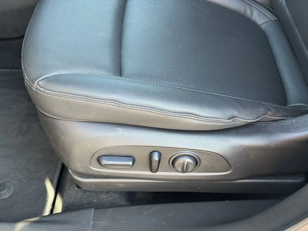Used 2024 Ebony Twilight Metallic Buick Sport Touring image 17