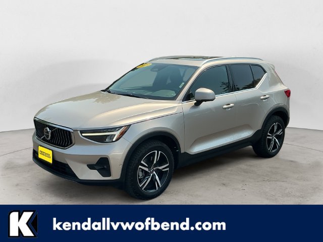 2023 Volvo XC40 Plus