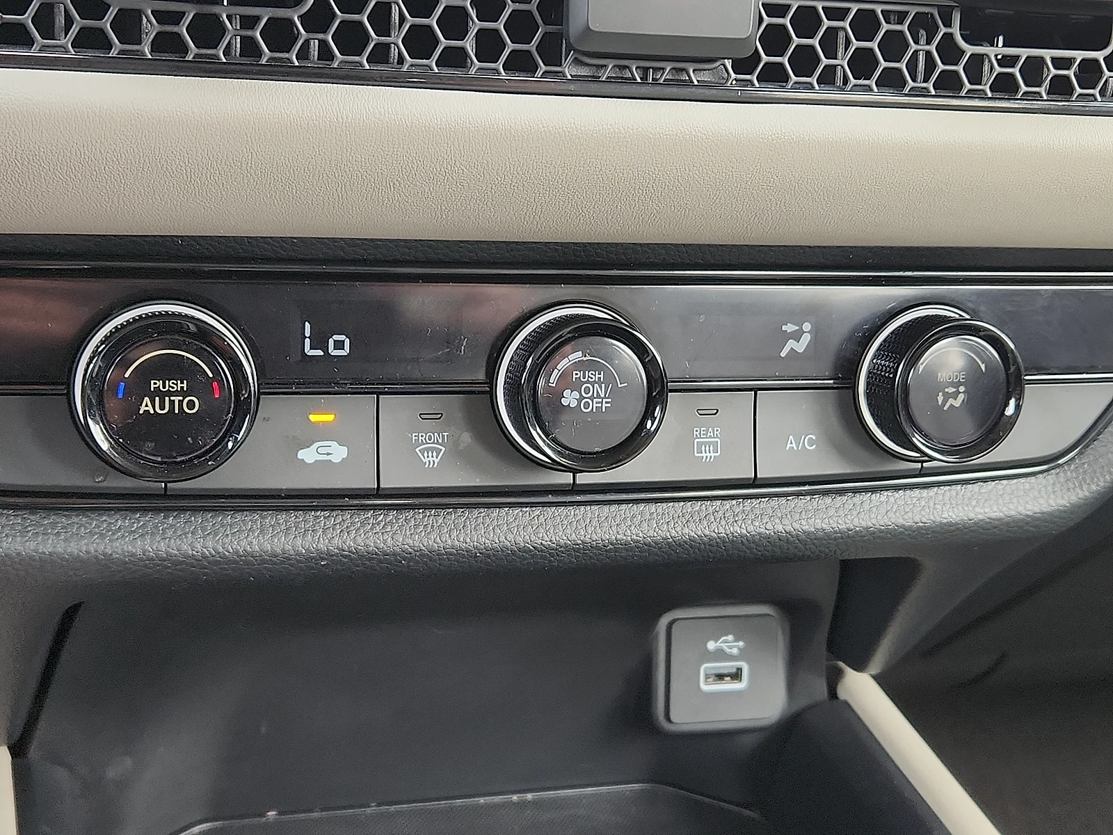2024 Honda HR-V LX - Photo 18