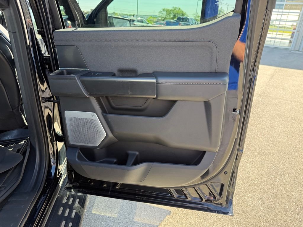 Used 2023 Agate Black Metallic Ford Raptor image 23