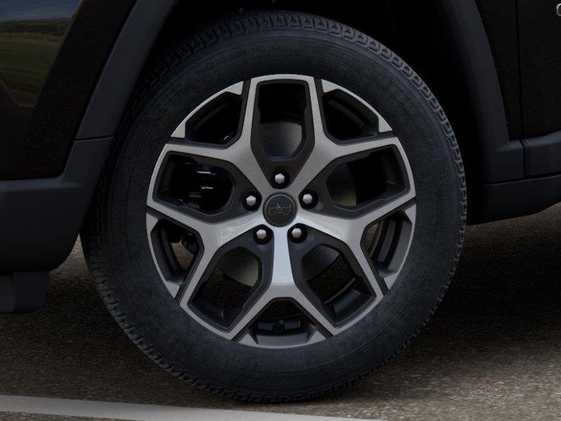 New 2026 Diamond Black Crystal Pearlcoat Jeep COMPASS LIMITED 4X4 image 8