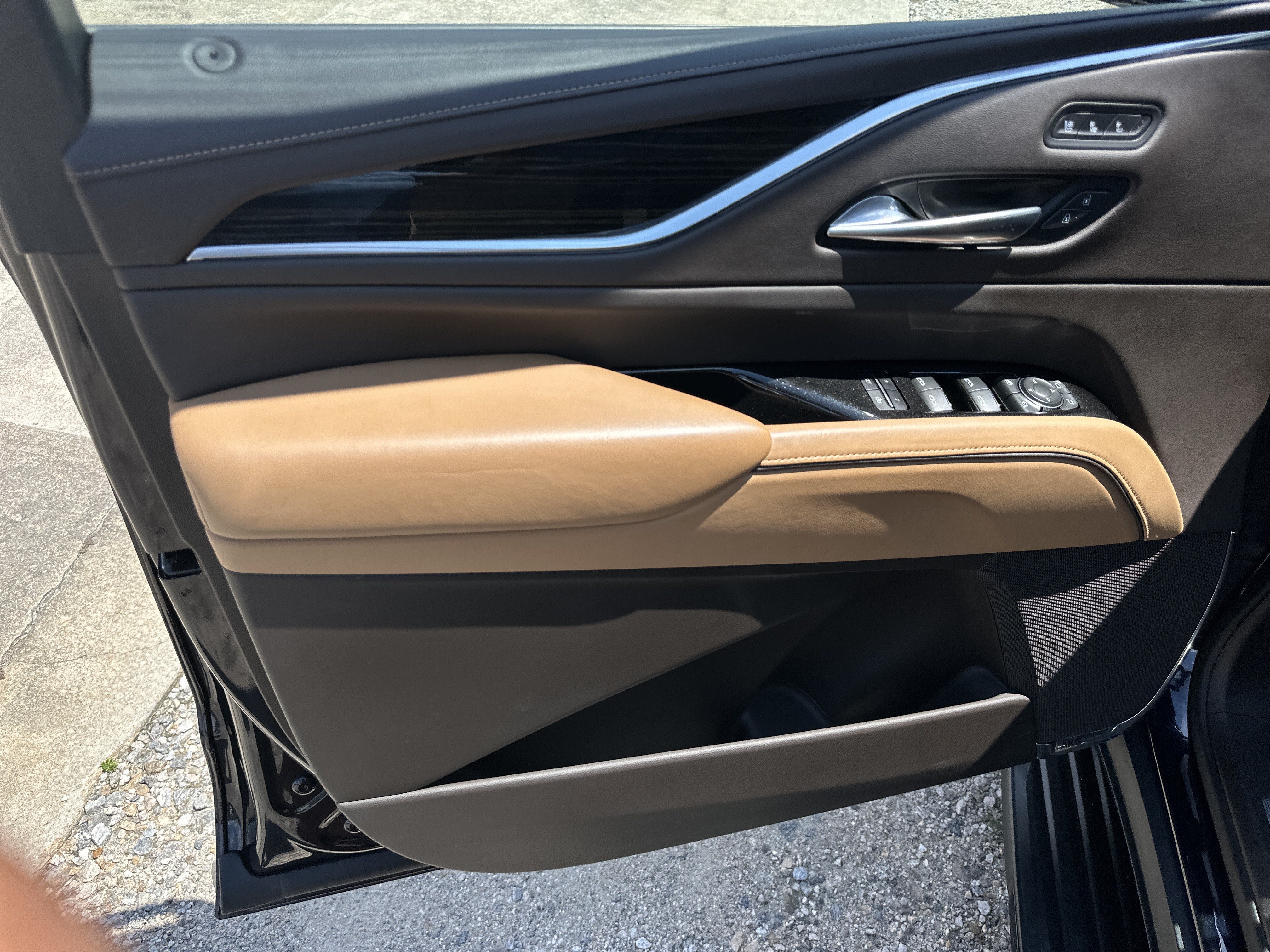 2021 Cadillac Escalade ESV Premium Luxury - Photo 11