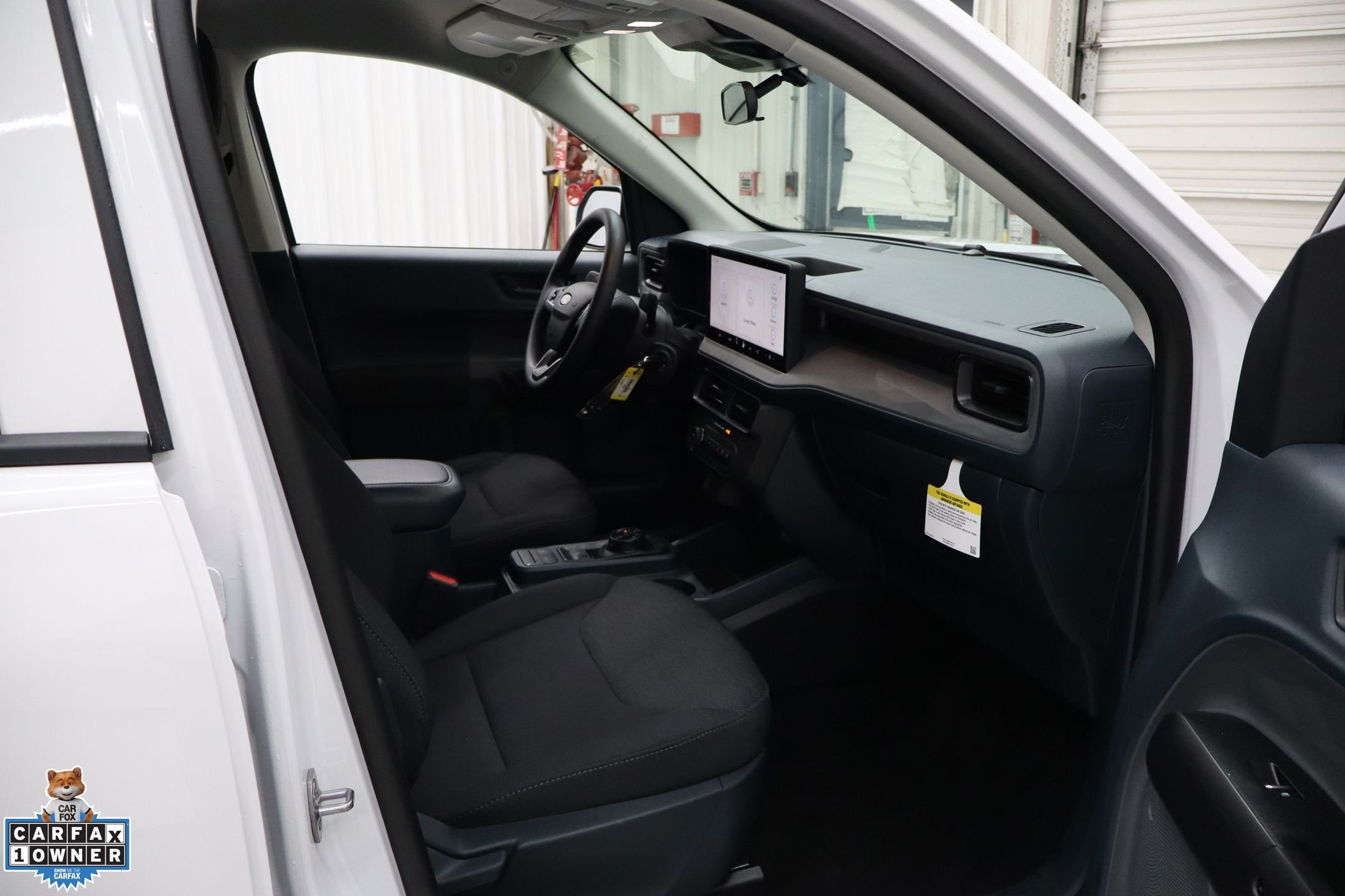 Used 2025 White Ford XL image 27