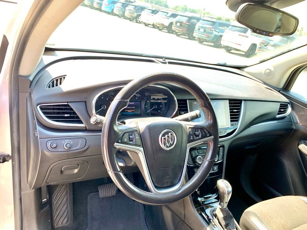Used 2021 Silver Buick Preferred image 11