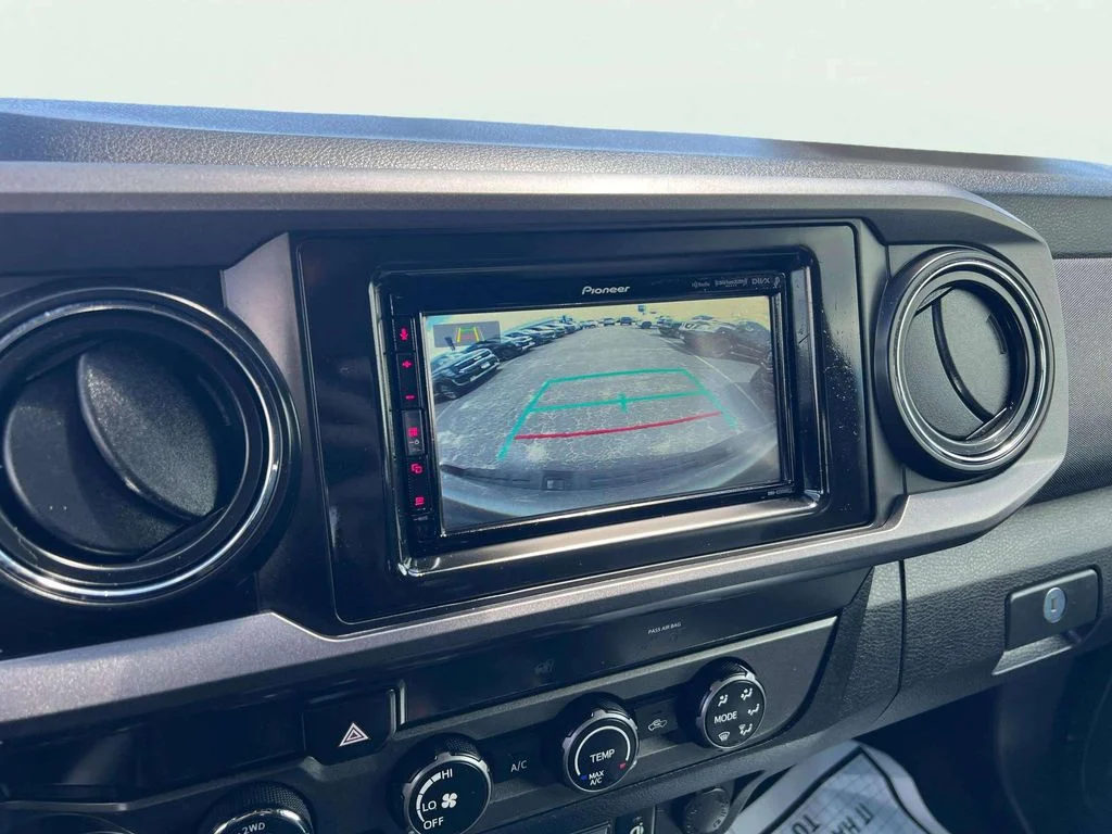 2020 Toyota Tacoma TRD Sport - Photo 13
